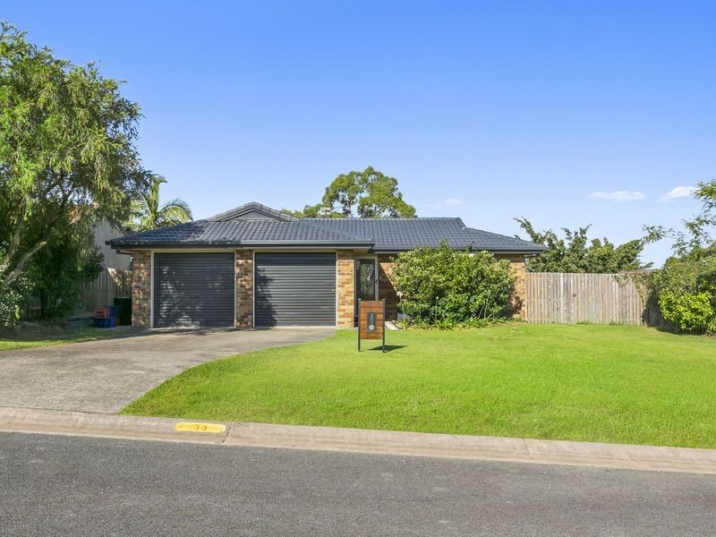 33 Crestridge Crescent, Oxenford QLD 4210