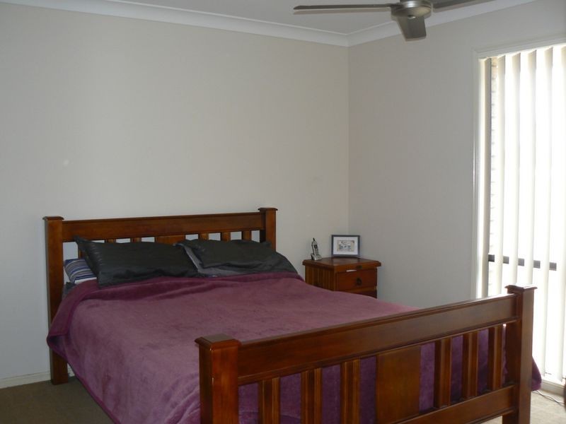 262 Universal Street, Oxenford QLD 4210