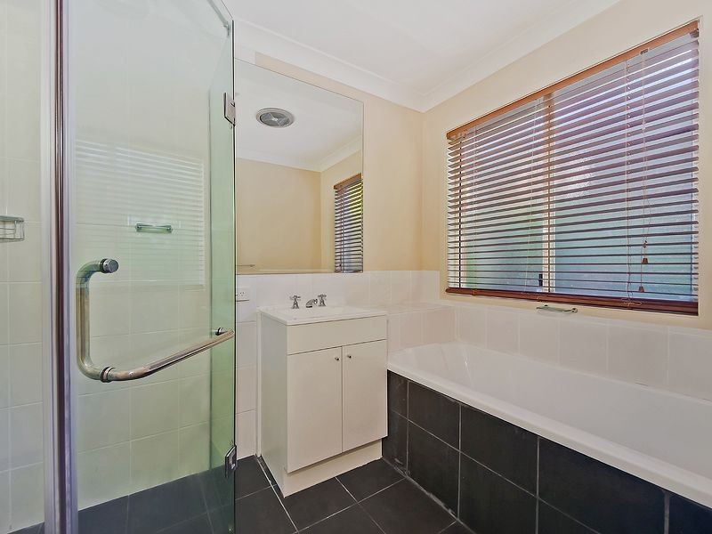 96 Pacific Pines Boulevard, Pacific Pines QLD 4211