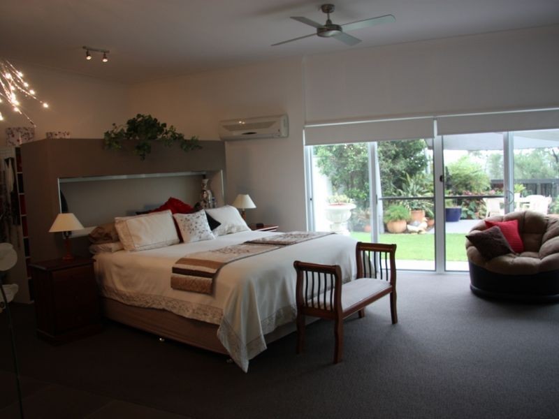 3 Salvado Drive, Pacific Pines QLD 4211