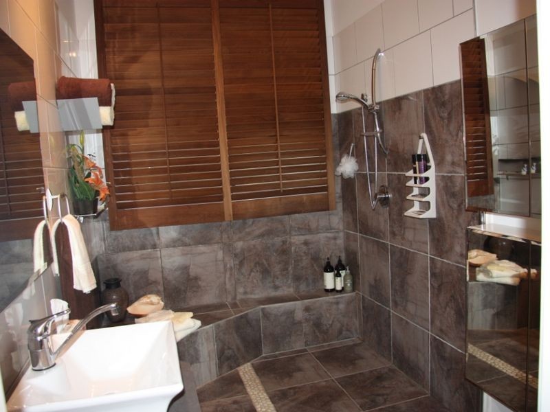 3 Salvado Drive, Pacific Pines QLD 4211