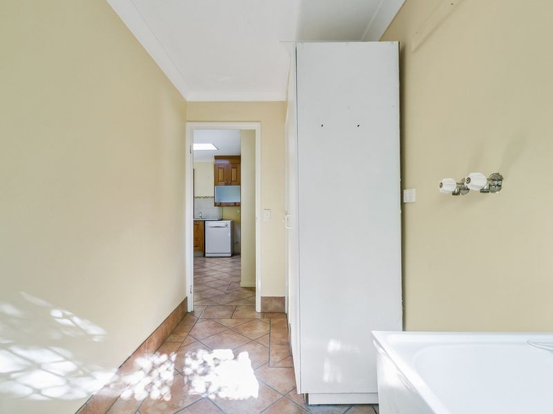 6 Cash Place, Oxenford QLD 4210