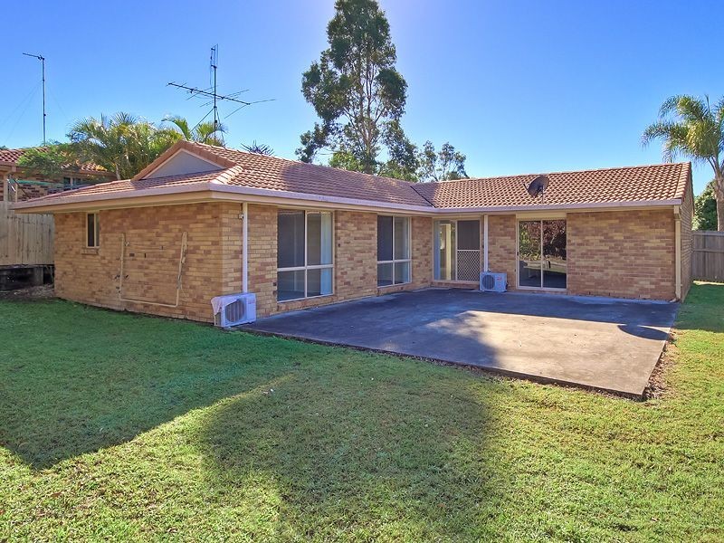 1 Clark Gable Close, Parkwood QLD 4214