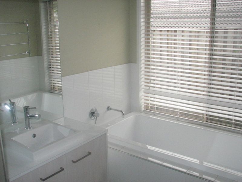 7 Shannonbrook Grove, Oxenford QLD 4210