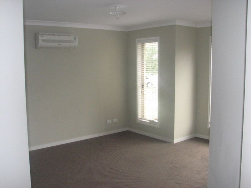 7 Shannonbrook Grove, Oxenford QLD 4210