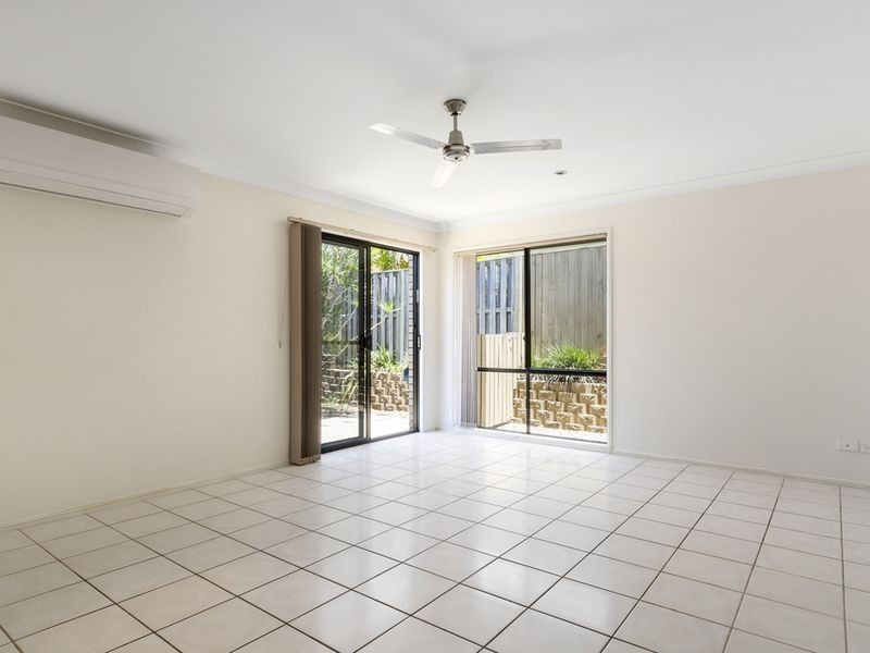 25 Sheffield Circuit, Pacific Pines QLD 4211