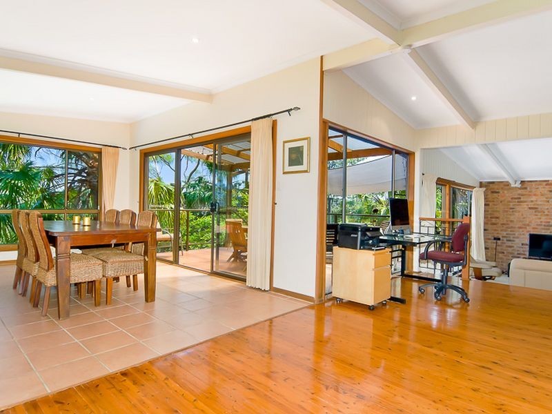 9 Carefree Road, North Narrabeen NSW 2101