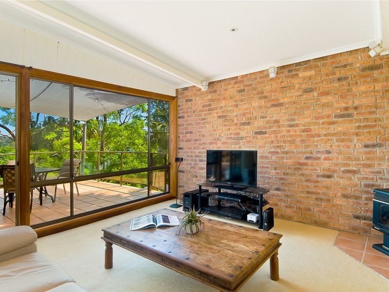 9 Carefree Road, North Narrabeen NSW 2101