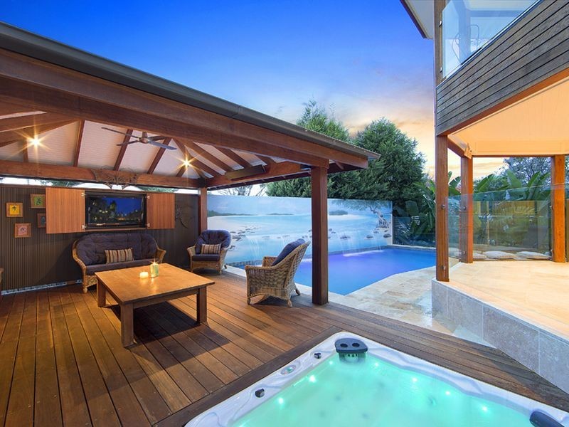 52 Wimbledon Avenue, North Narrabeen NSW 2101