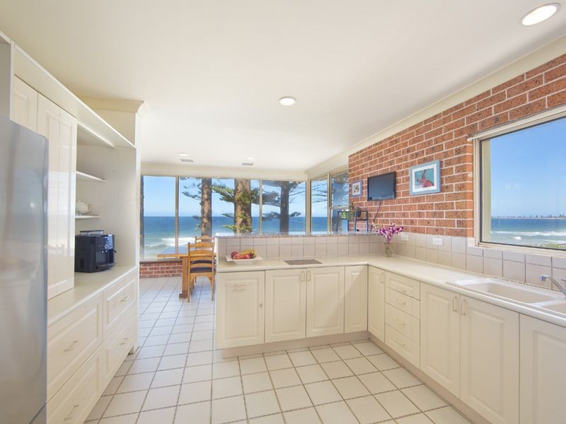 2 Octavia Street, Narrabeen NSW 2101