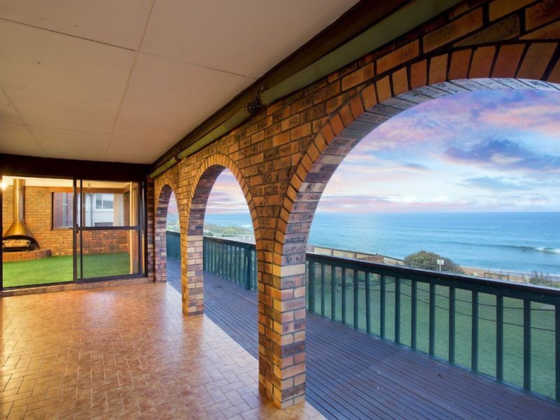 123 Ocean Street, Narrabeen NSW 2101