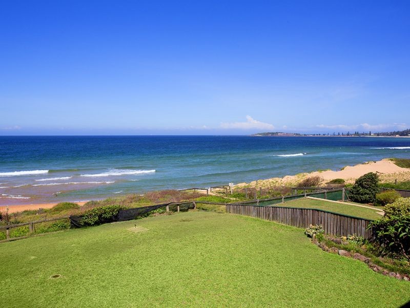 123 Ocean Street, Narrabeen NSW 2101