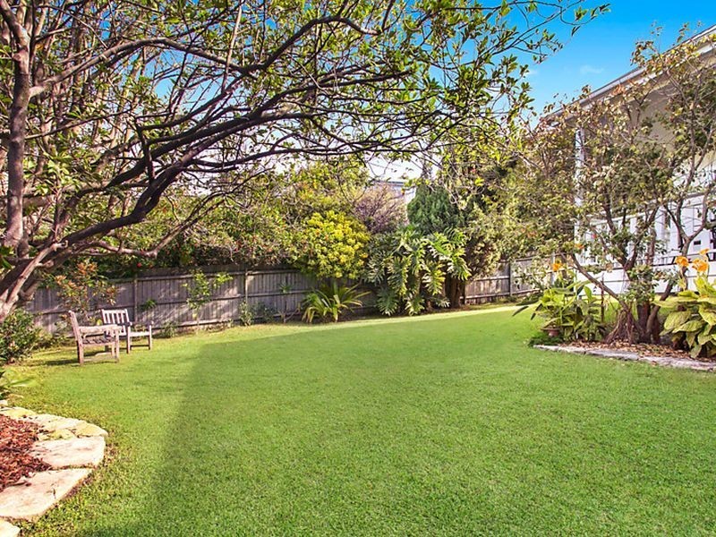 40 Anzac Avenue, Collaroy NSW 2097