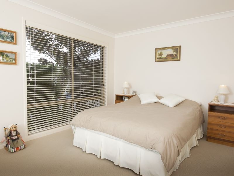 10 Grangewood Avenue, Hallidays Point NSW 2430