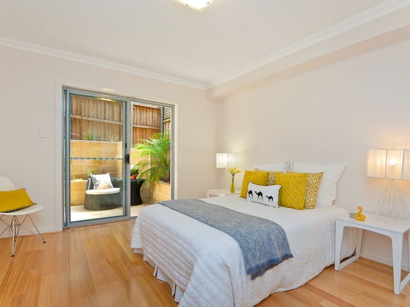 2/21-23 Old Barrenjoey Road, Avalon NSW 2107