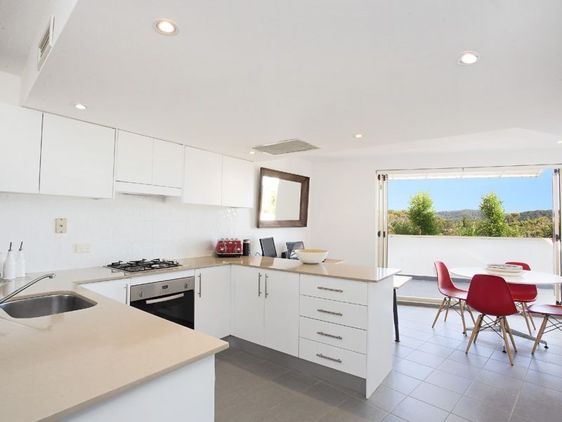 9/2 Lagoon Street, Narrabeen NSW 2101