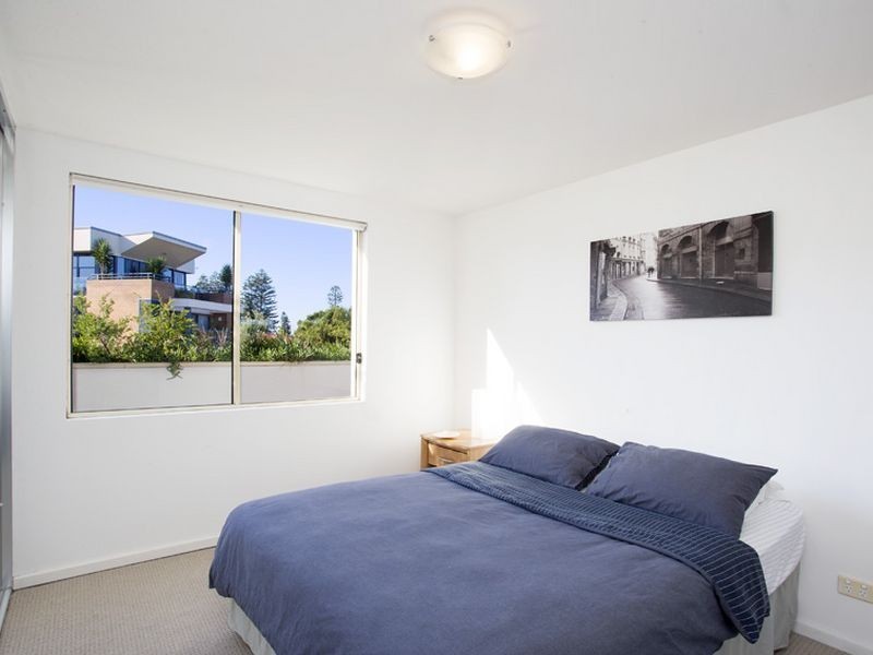 9/2 Lagoon Street, Narrabeen NSW 2101