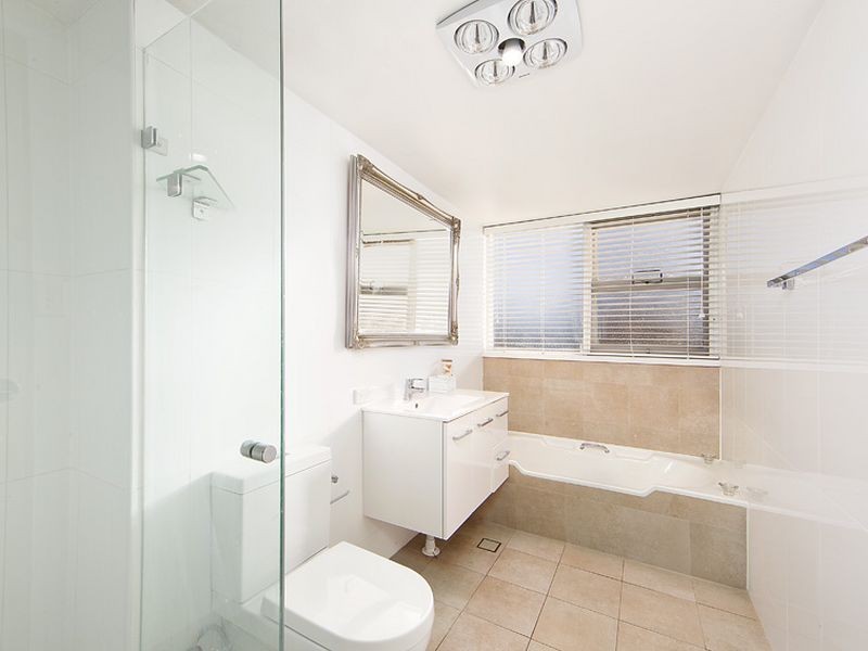 8/77 Howard Avenue, Dee Why NSW 2099