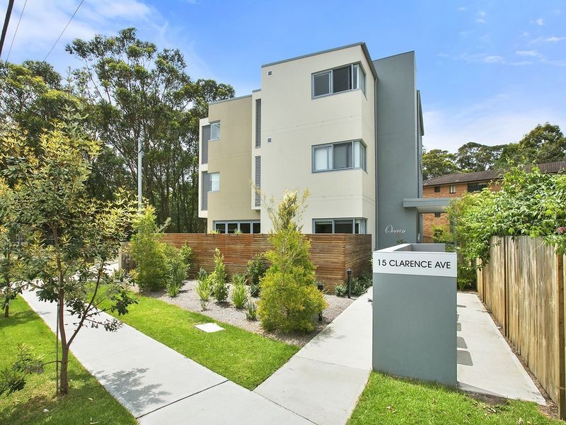 1/15 Clarence Avenue, Dee Why NSW 2099