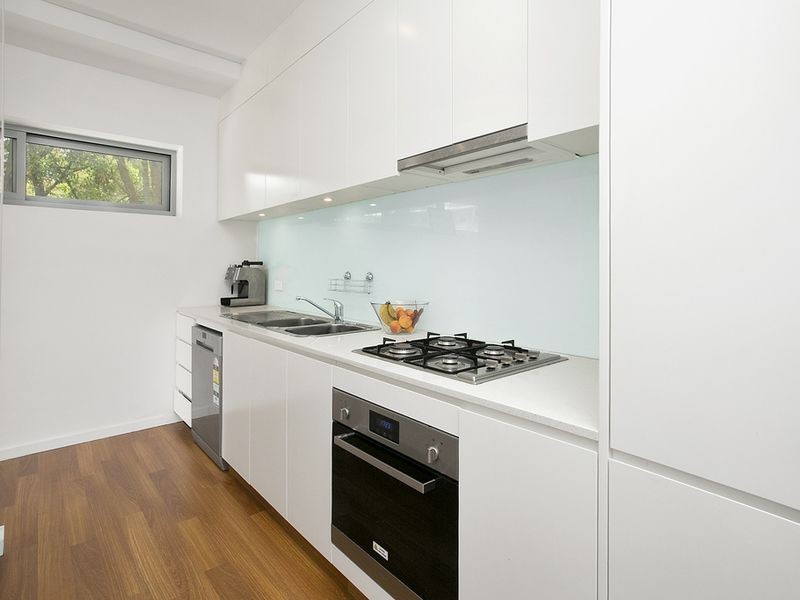1/15 Clarence Avenue, Dee Why NSW 2099