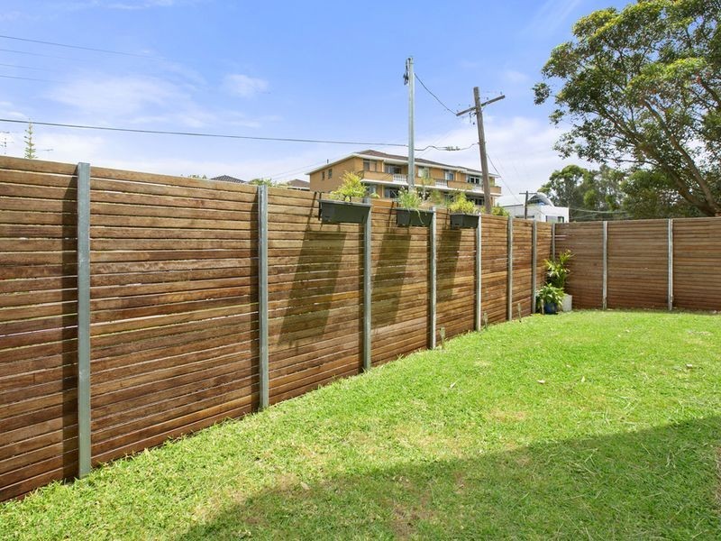 1/15 Clarence Avenue, Dee Why NSW 2099