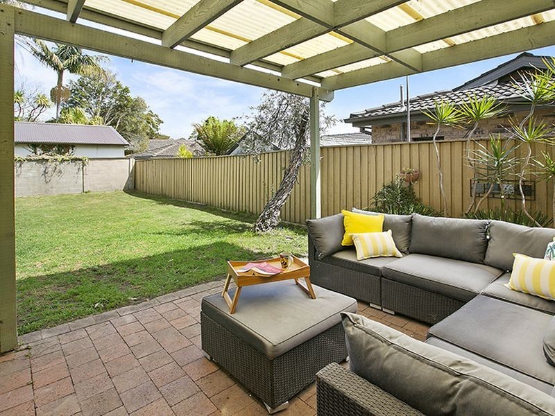 11 Grover Avenue, Cromer NSW 2099