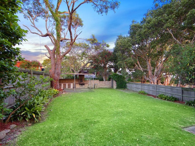 1 Idaline Street, Collaroy Plateau NSW 2097