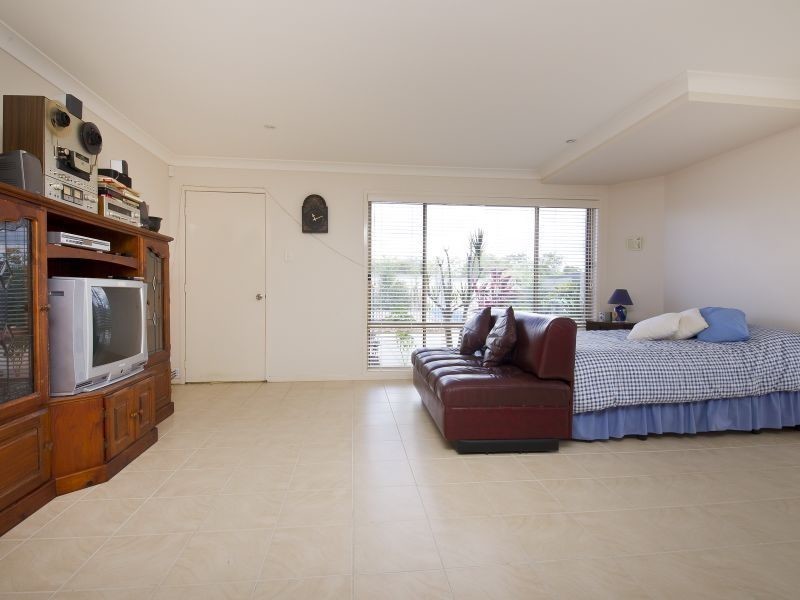 10 Grangewood Avenue, Hallidays Point NSW 2430