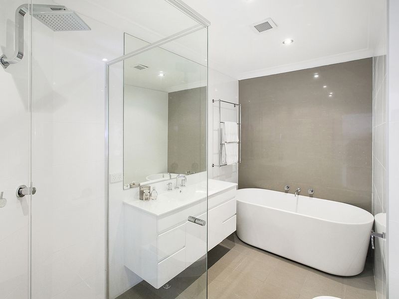 42/30 Macpherson Street, Warriewood NSW 2102