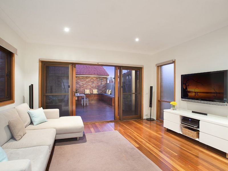 1/6 Mactier Street, Narrabeen NSW 2101