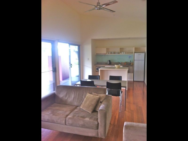 62C Mobys Beachside Retreat, Boomerang Beach NSW 2428