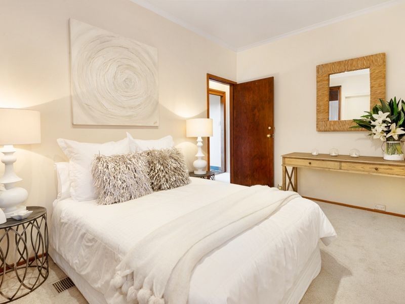 7 Jacquelene Close, Bayview NSW 2104