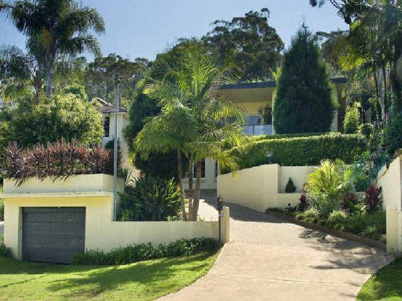 64 Wakehurst Parkway, North Narrabeen NSW 2101