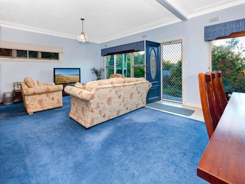 11 Georgina Avenue, Elanora Heights NSW 2101