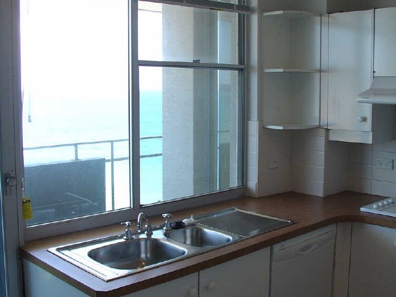 30/11 Ocean Street, Narrabeen NSW 2101