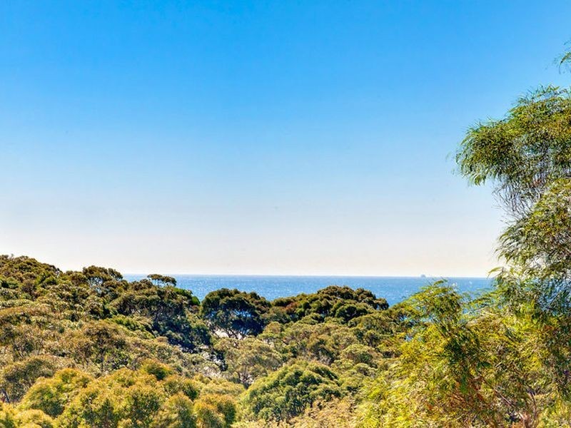 92 Anzac Avenue, Collaroy NSW 2097