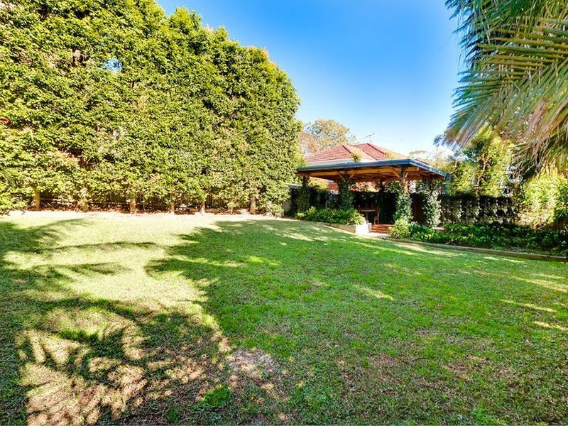 2 Berith Street, Wheeler Heights NSW 2097
