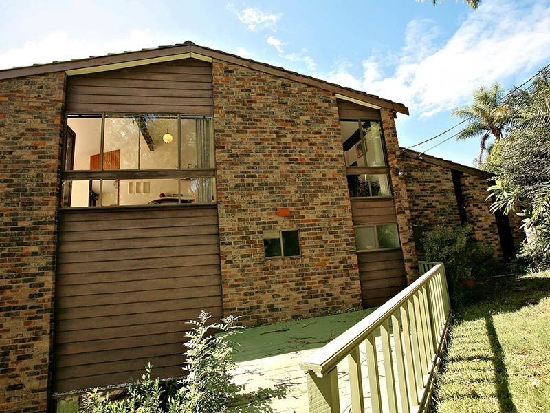 32 Greystoke Street, Wheeler Heights NSW 2097