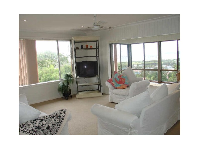 107 Headland Road, North Curl Curl NSW 2099