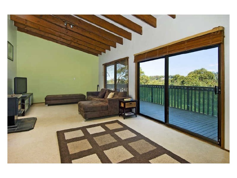 54 Tatiara Crescent, North Narrabeen NSW 2101