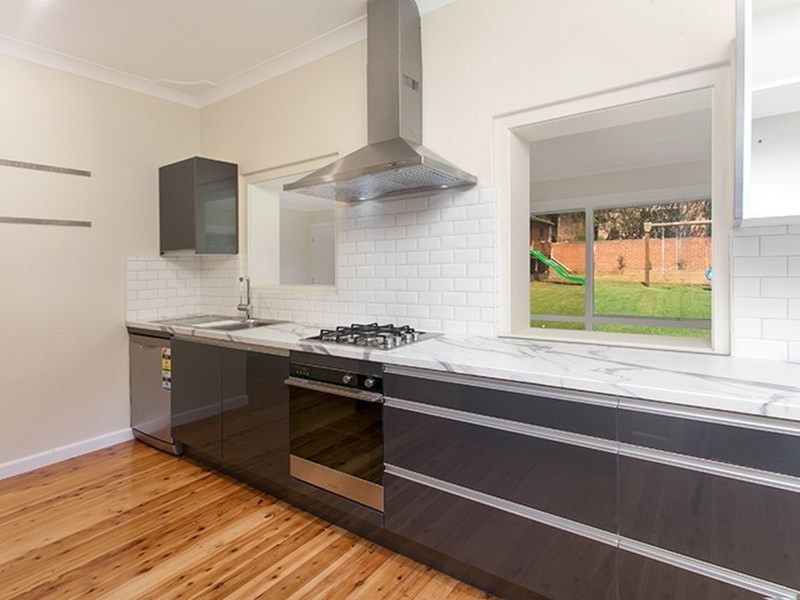 389 Condamine Street, Allambie Heights NSW 2100