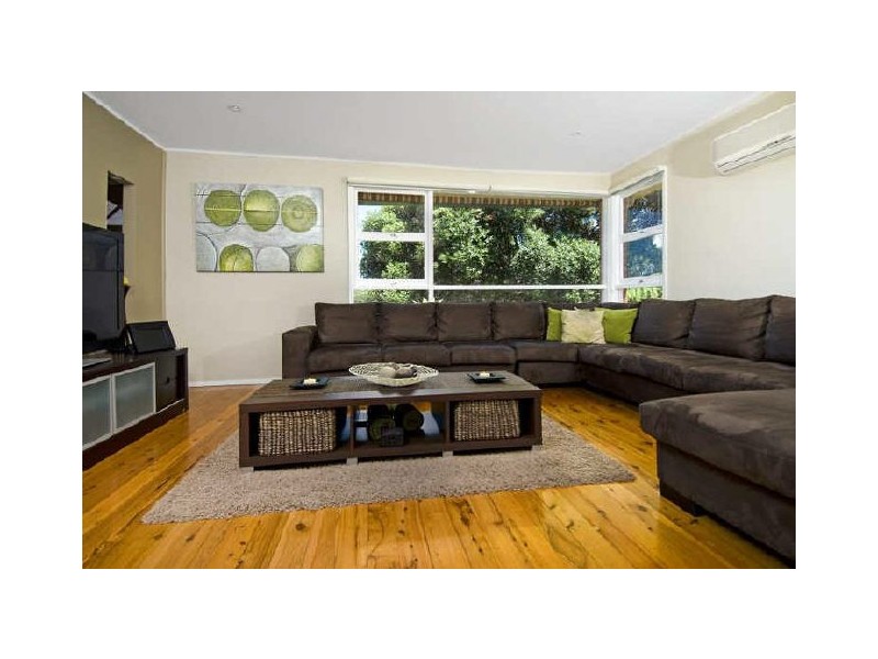 22 Ennerdale Crescent, Wheeler Heights NSW 2097