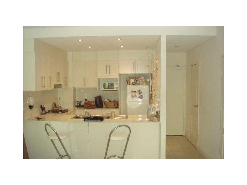 8/10 Oaks Avenue, Dee Why NSW 2099