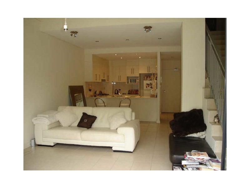 8/10 Oaks Avenue, Dee Why NSW 2099