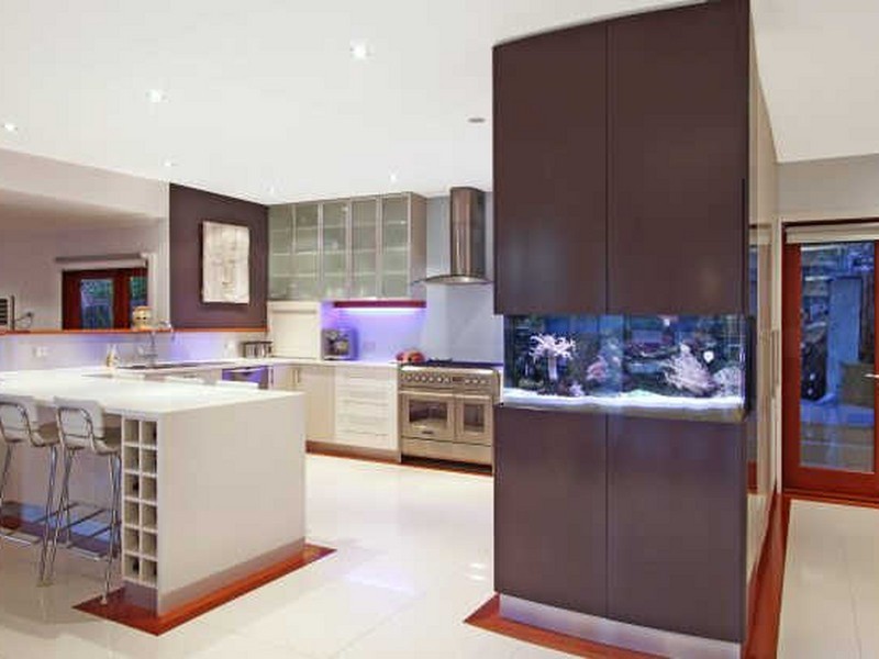 18 Kendal Crescent, Wheeler Heights NSW 2097