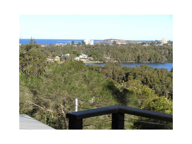 16 Carefree Road, North Narrabeen NSW 2101