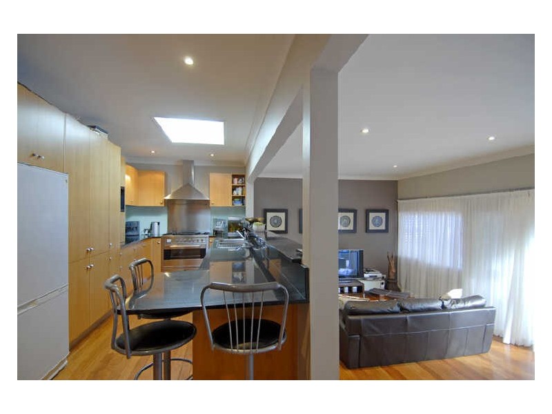 24 Cumberland Avenue, Collaroy NSW 2097