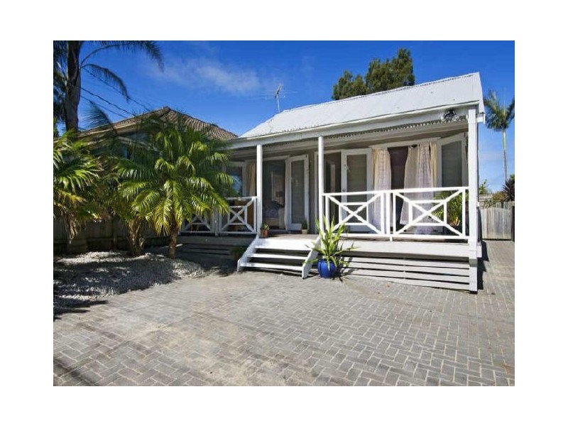 13 Stella, Collaroy Plateau NSW 2097