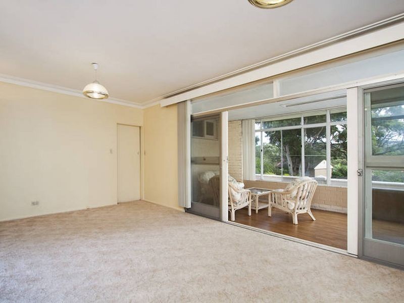 12 Derwent Street, Wheeler Heights NSW 2097