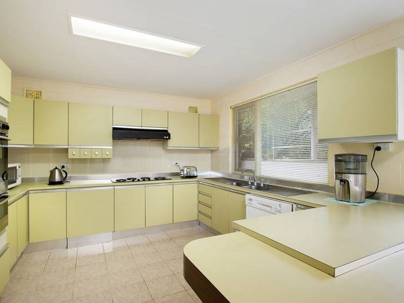 12 Derwent Street, Wheeler Heights NSW 2097